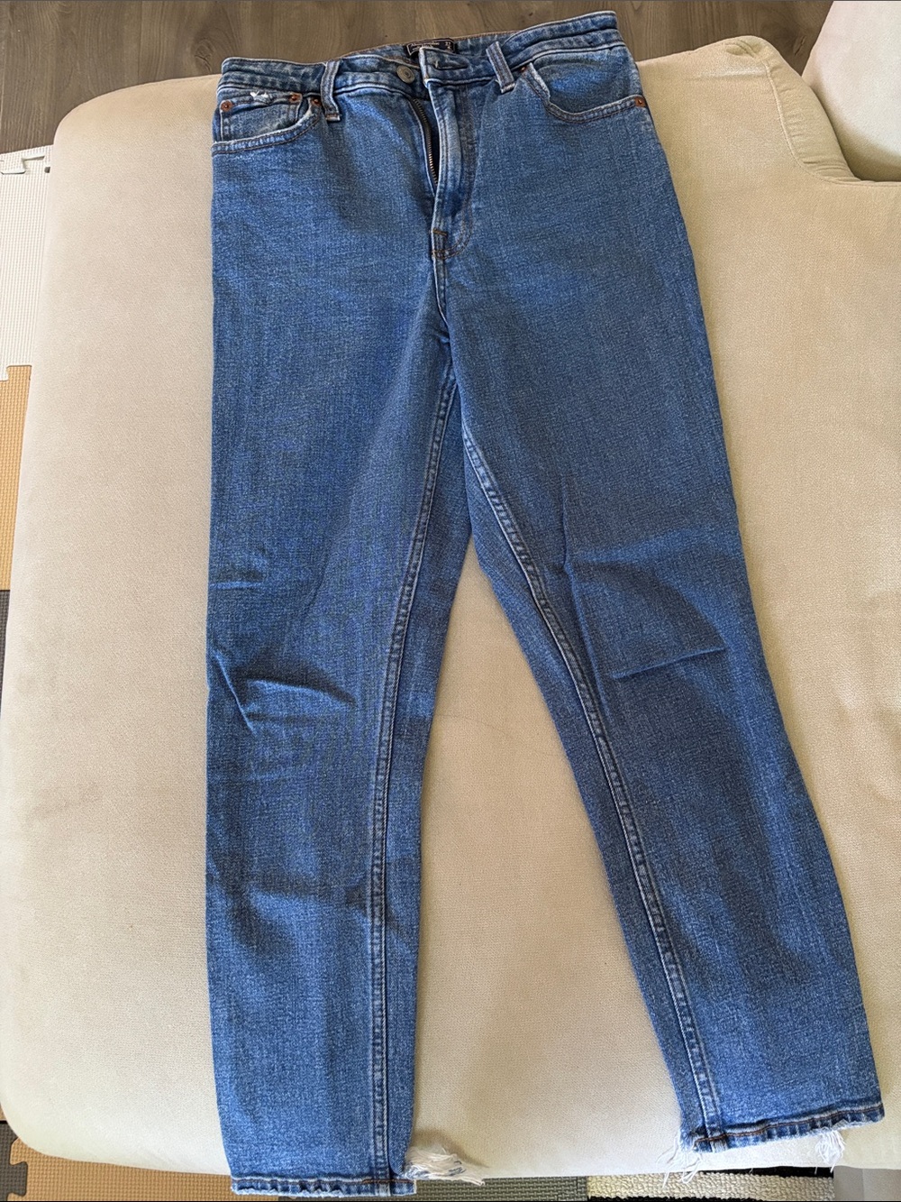 Abercrombie & Fitch Skinny Jeans in Classic Blue